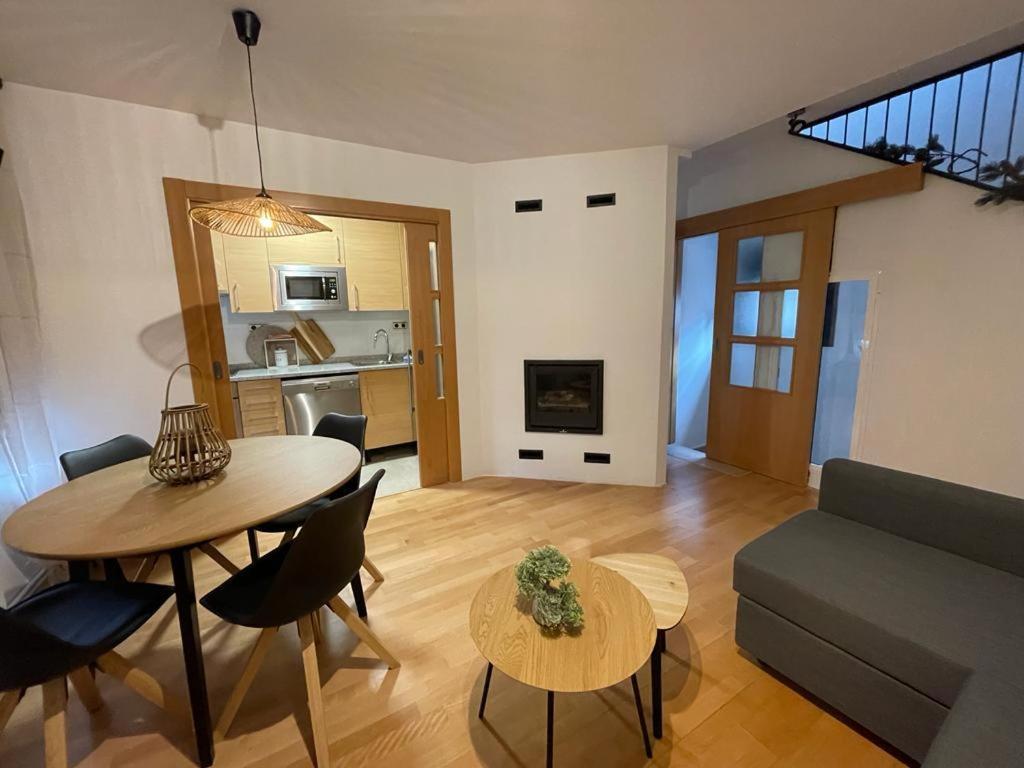 Apartamento La Anaza Villanúa Εξωτερικό φωτογραφία